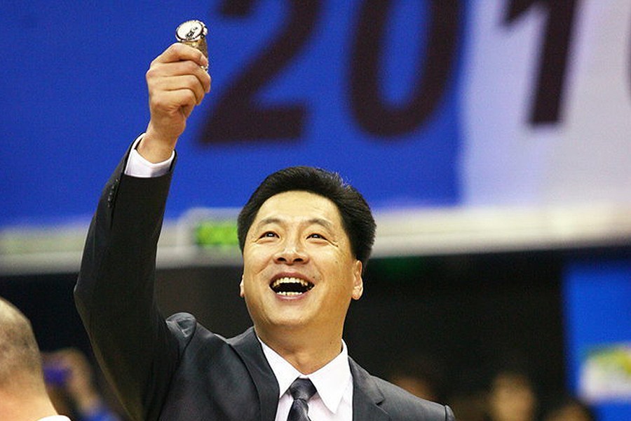 李春江怎么去广厦队了年薪是多少,揭秘巩晓彬与李春江的矛盾内幕