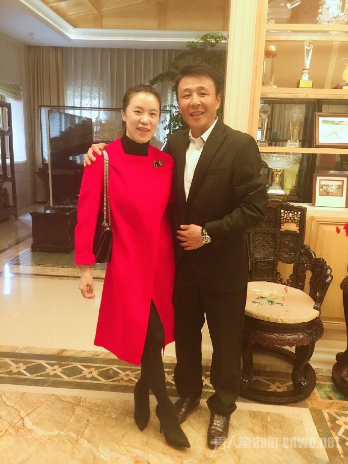 王楠与老公郭斌的豪宅照片曝光,揭王楠为什么嫁给郭斌及身价背景