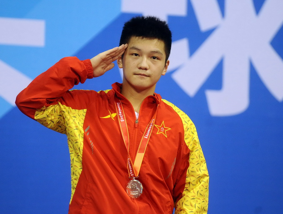 马龙与樊振东比赛视频评价,揭樊振东刘国梁还是更喜欢马龙(2)
