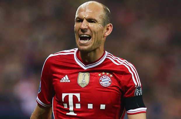 拜仁3000万加罗本报价苏牙,揭秘罗本在拜仁的