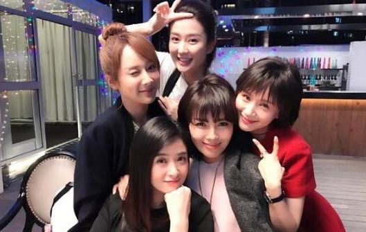欢乐颂2最新剧照曝光,揭秘22楼五美最后情归何处及花式虐狗照