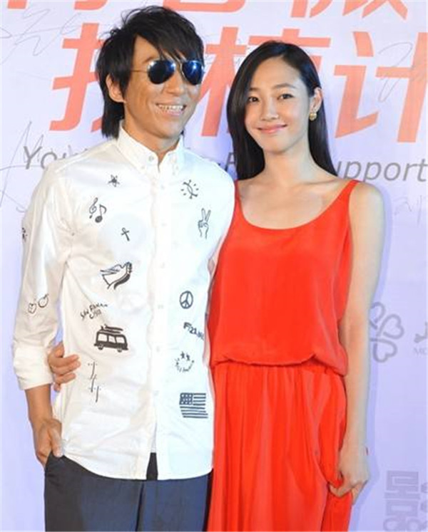 网曝陈羽凡怒砸狗仔车真相,陈羽凡为什么离婚最新消息(2)