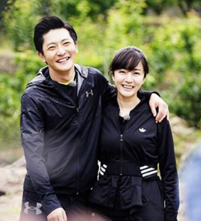 郭京飞老婆鲍莉是谁曝照片,她跟陆毅原来是这种关系。