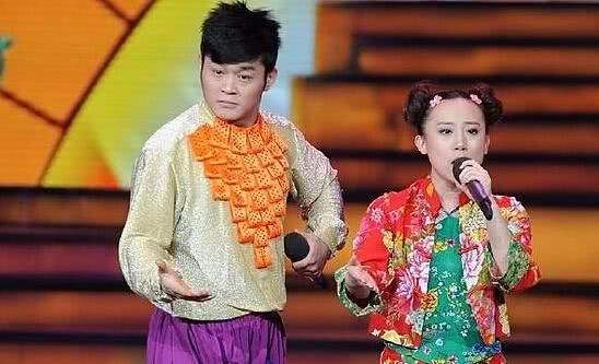 丫蛋新男朋友照片曝光,背景实力不简单怪不得要和王金龙离婚