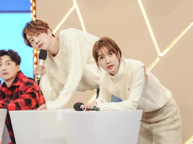 吴昕恋情曝光遇上真命天子徐海乔!把盗用吴昕微博极品前任秒成渣