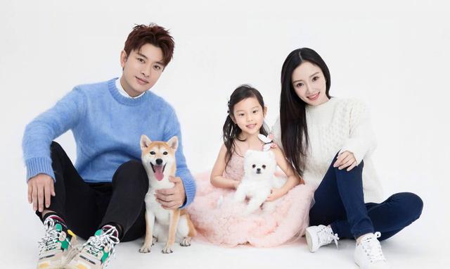 贾乃亮李小璐现状被爆财产已分割!两人已离婚李小璐获甜馨抚养权