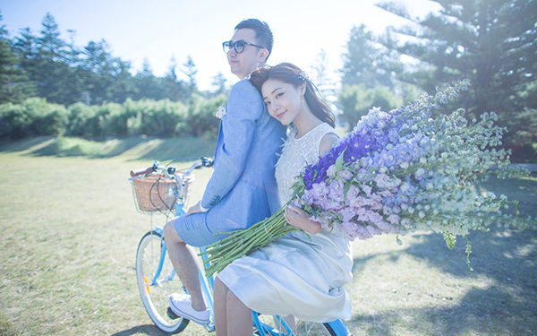 邓家佳为什么离婚,是为《爱情公寓5》造势吗?老公于岩家庭背景