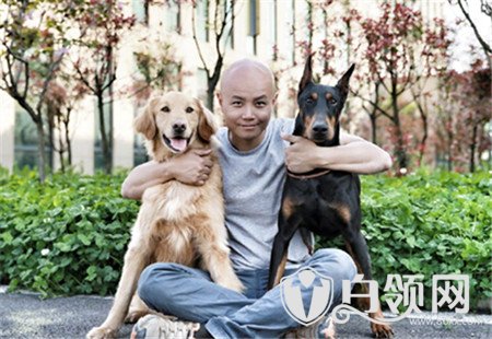 乐嘉为什么被封杀酒后失言吗?如今乐嘉过的怎么样干嘛去了