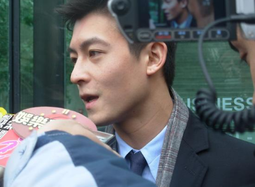斗鱼主播偶遇陈冠希发生什么事?陈冠希发飙视频曝光