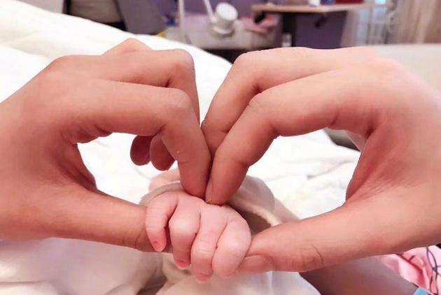 董子健孙怡宝宝照片曝光,董子健为什么喜欢孙怡这就是原因