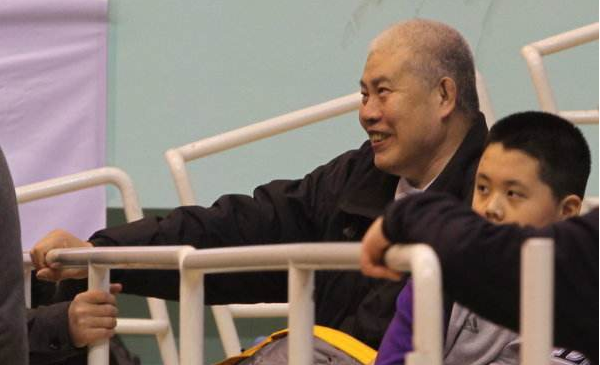 王治郅媳妇照片个人资料,王治郅儿子近况如何身高多少?