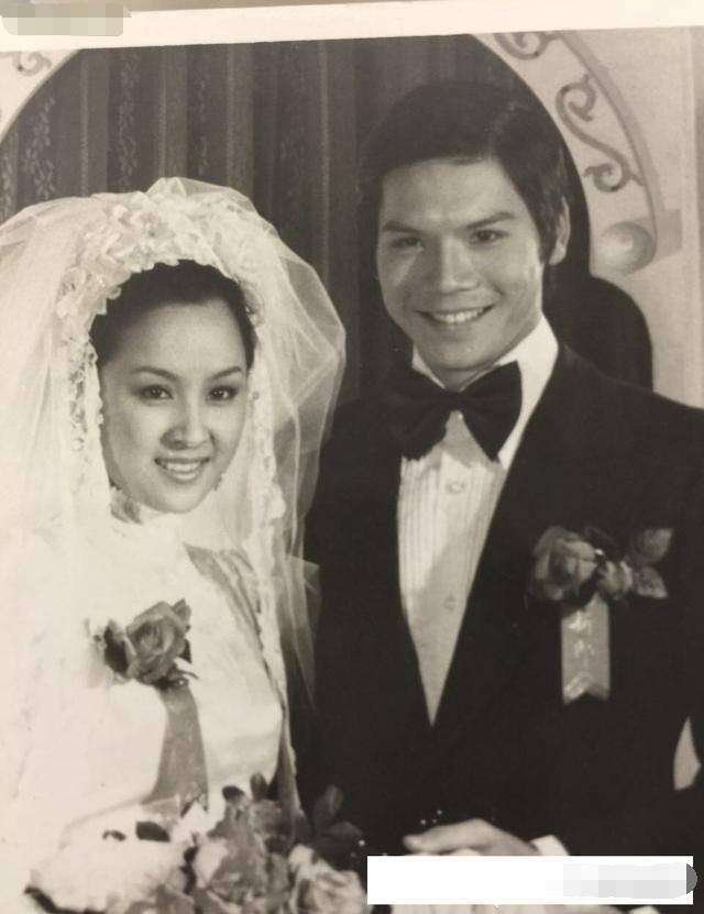 丁佩为什么嫁向华强离婚后现在过得好吗,丁佩和向太的关系好吗