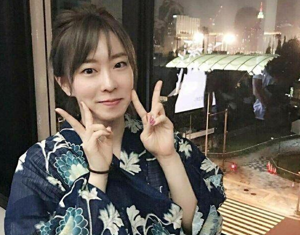 石川佳纯马龙合影大曝光,石川佳纯男友是谁暗恋马龙真的吗?