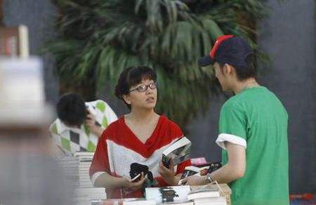 演员张博现任老婆是谁?江珊吗?张博的前女友竟是马伊琍?