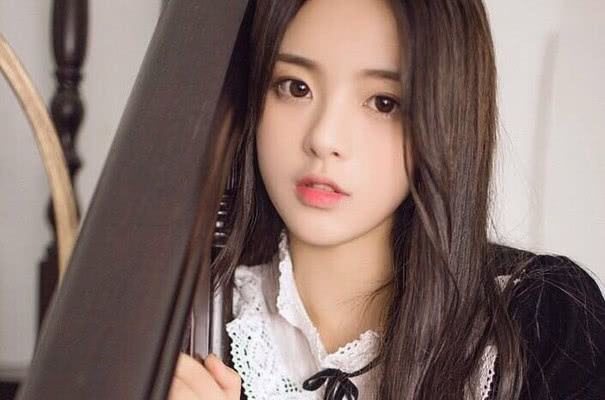杨超越妈妈后悔了是真的吗?揭秘杨超越的母亲做了什么事愧对她?