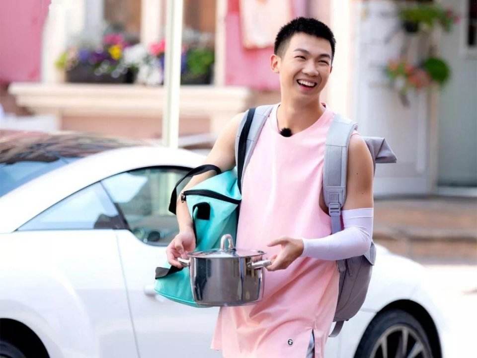 白举纲近况为什么一直不红?白举纲家庭背景曝光父母是做什么的?
