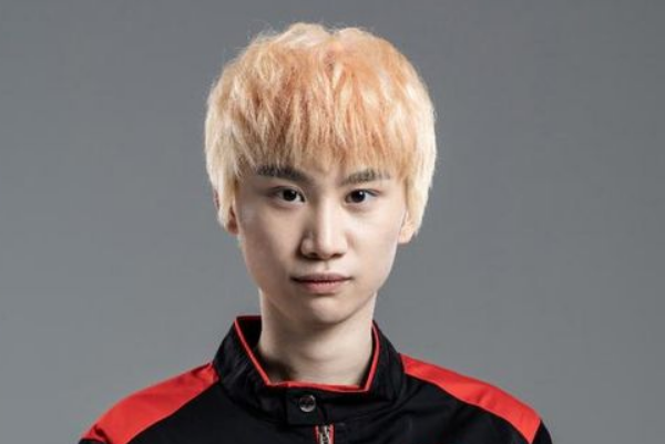 Doinb最被低估的lpl中单选手?fpx今年为什么强原因找到了!