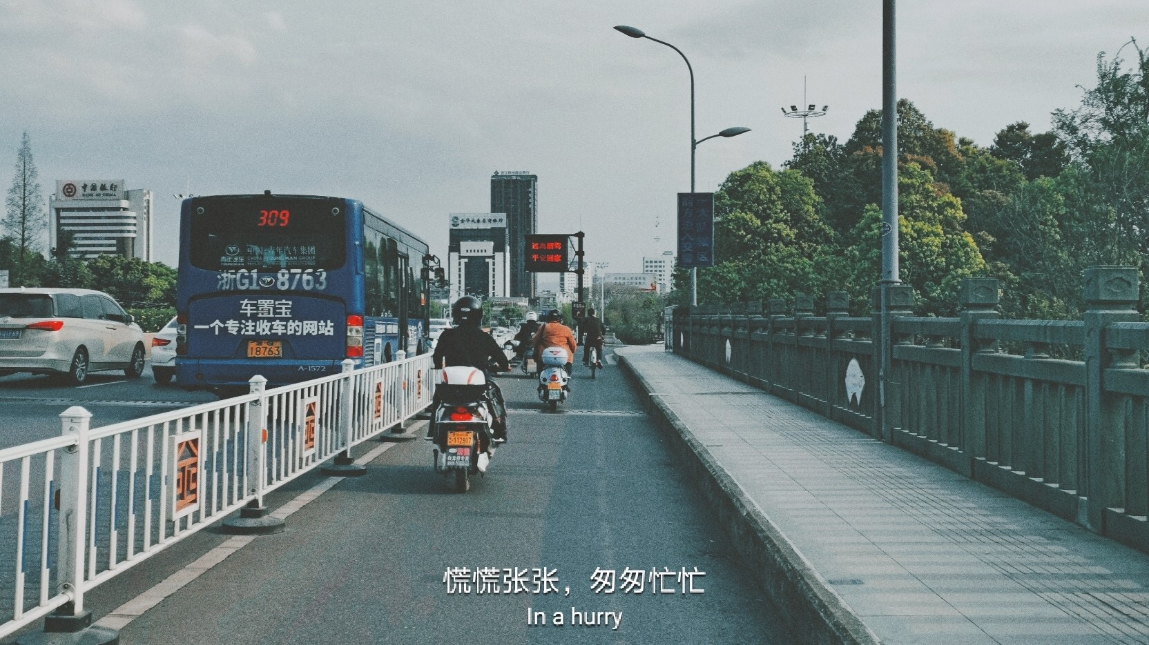 早上吸引朋友圈的句子2020新编 想要与众不同抓人眼球一定要收藏