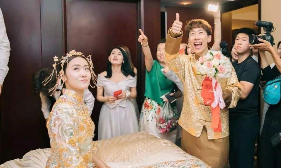 韩天宇刘秋宏婚礼刘宪华参加了吗?三人之间是什么关系有何典故?