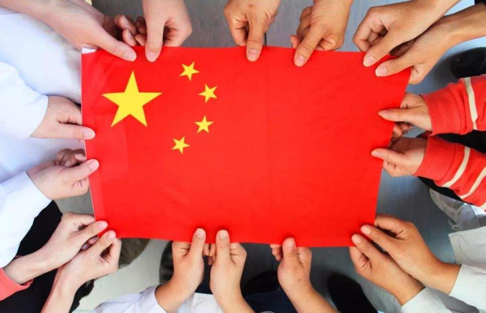 热爱祖国的简短句子整理10字 40字经典 手抄报必备文案