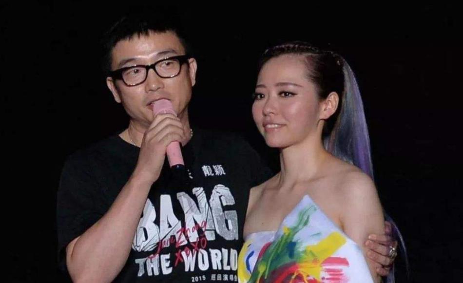 冯轲个人资料简介整理 到底什么来头 两张一冯现在关系