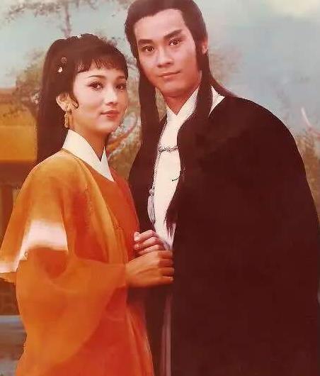郑安仪是郑少秋和谁生的?现状如何 个人身世资料介绍