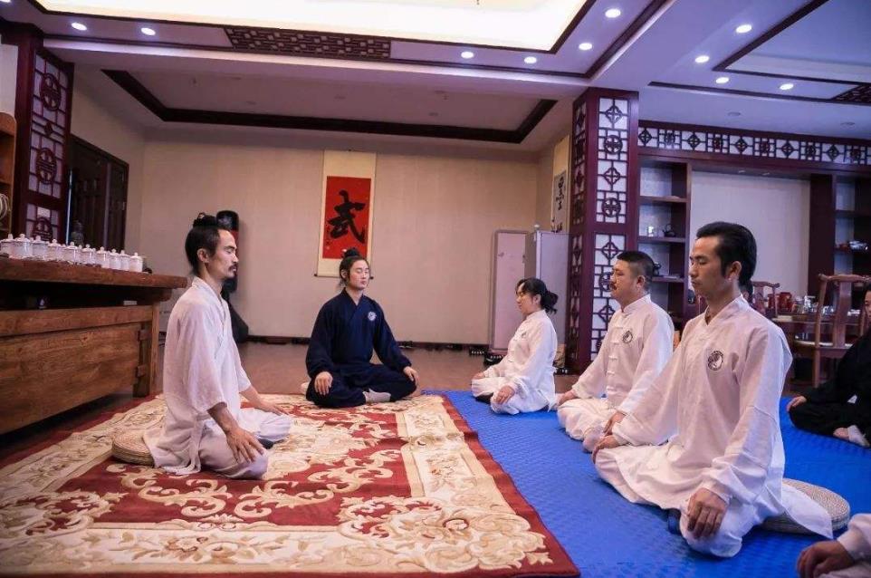 有的人会吸走你的运气吗 这些动作行为平时一定要提防