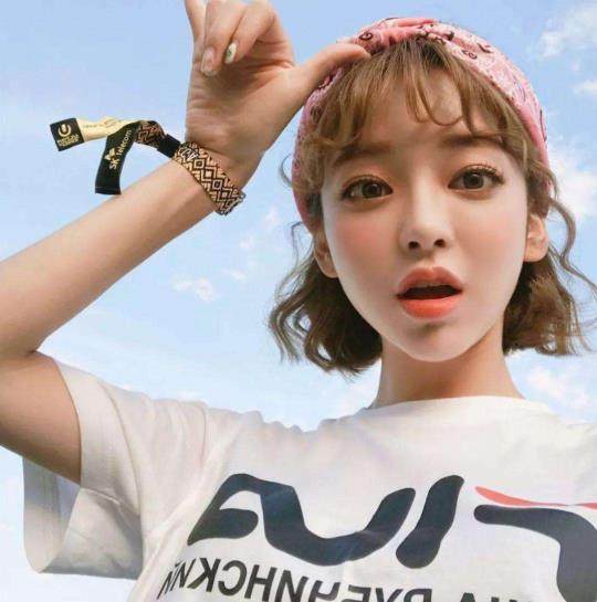 女生调皮说说短句惹笑惹人爱 让人难以抗拒点赞的文案