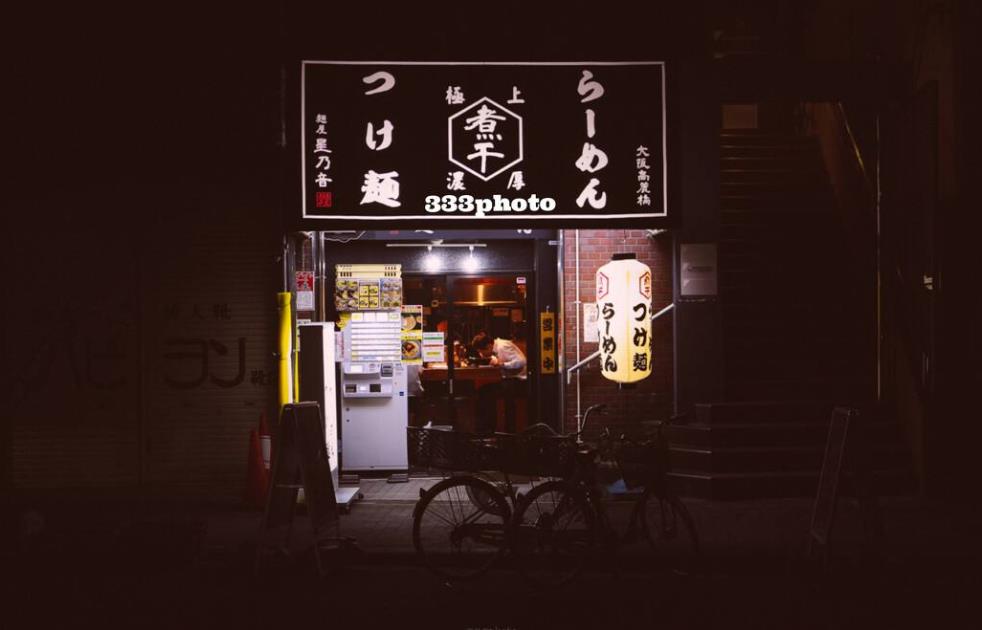 夜深人静的心情句子整理 情绪值巅峰的感慨你品你细品