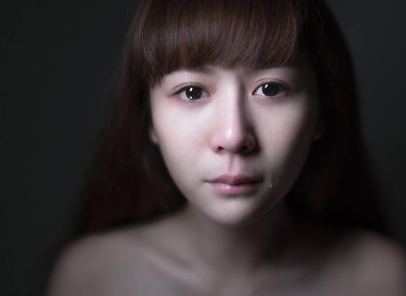 令人心痛到心碎的句子说说 引发共鸣 最强泪点收割机