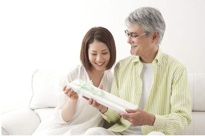 送爸爸礼物排行大全来了 精确狙击40岁到60岁爸爸喜好