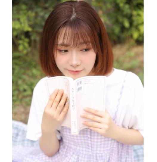 怎么试探她喜不喜欢你 这些简单明显的暗语动作快记牢