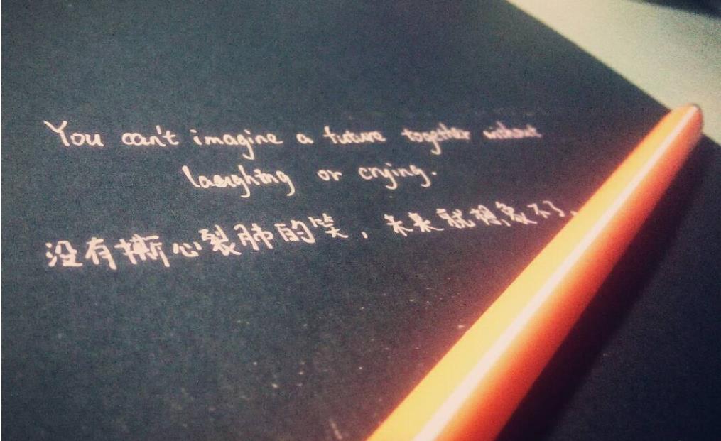 心碎到撕心裂肺的句子 有故事人总有些话让你感同身受